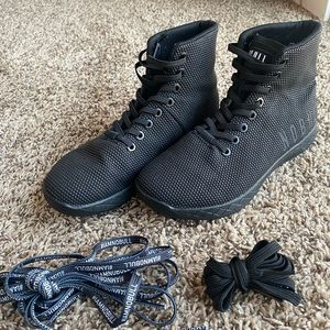 NoBull High-Top trainers